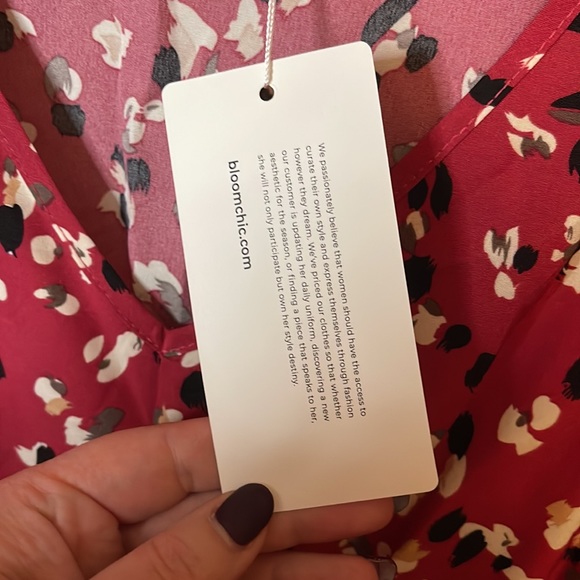 Bloom Chic Dress Size 18-20 Red Patterned - Picture 6 of 8